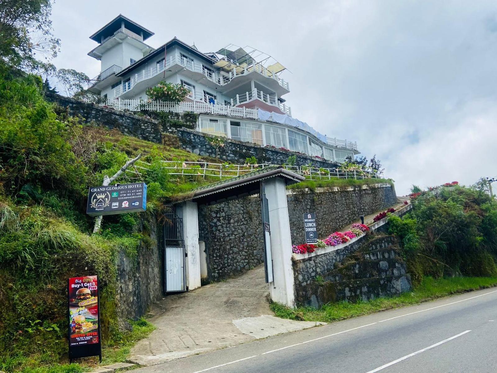 Grand Glorious Hotel Haputale Exterior photo